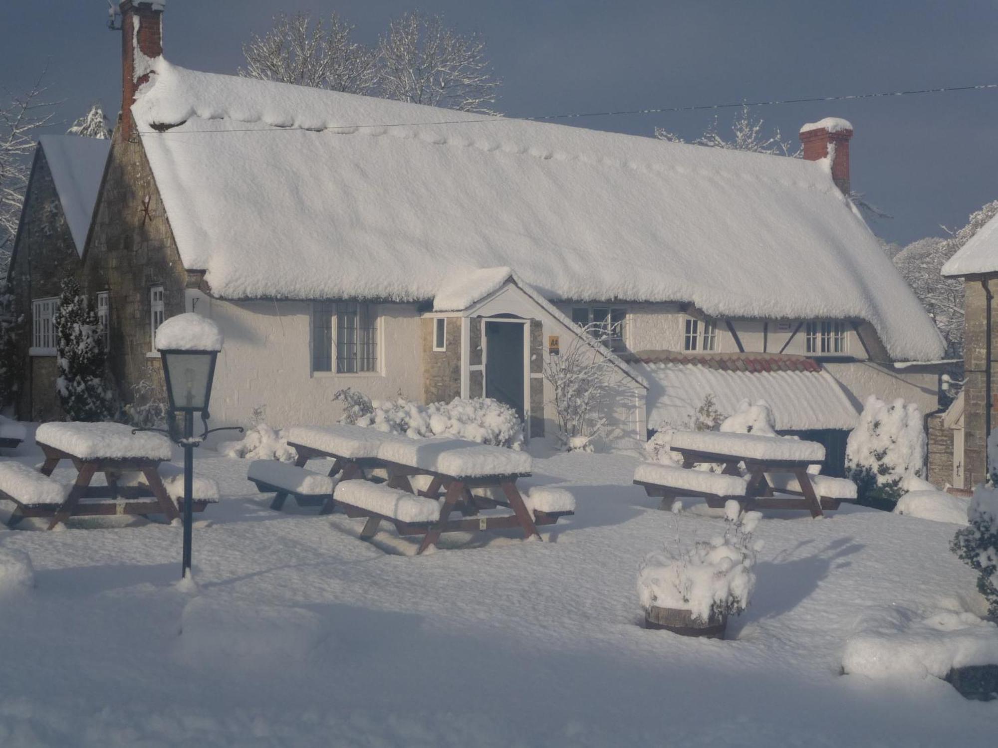 Compasses Inn Tisbury Εξωτερικό φωτογραφία