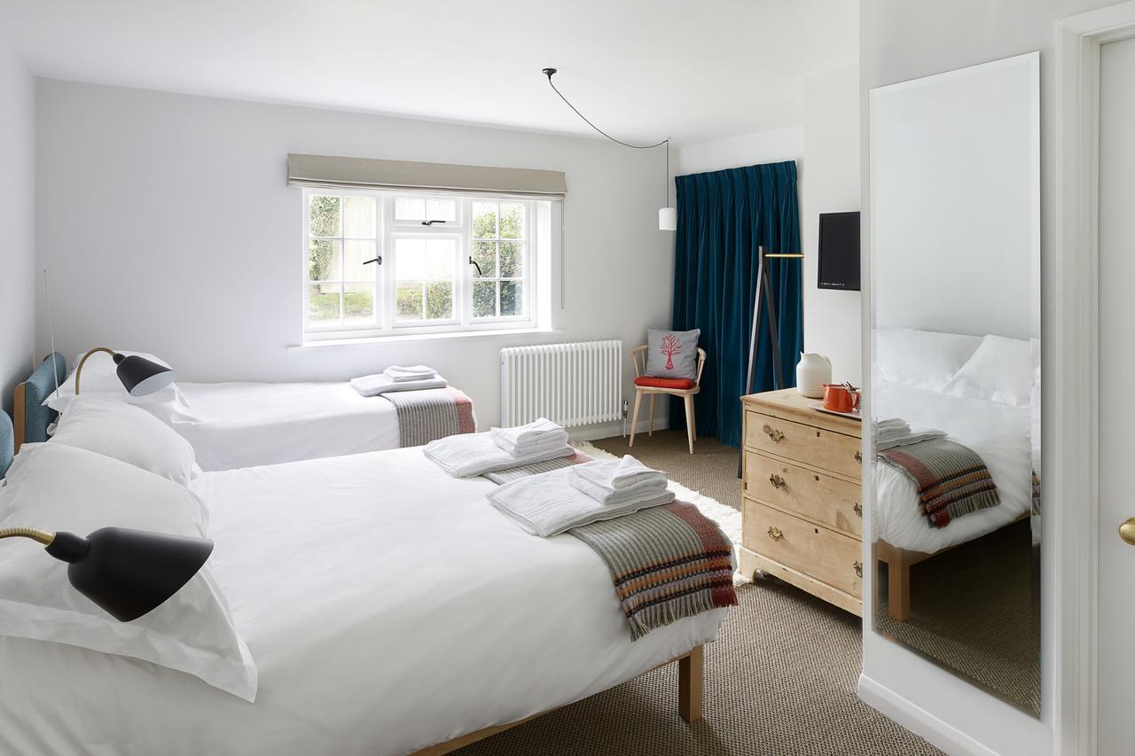 Compasses Inn Tisbury Εξωτερικό φωτογραφία